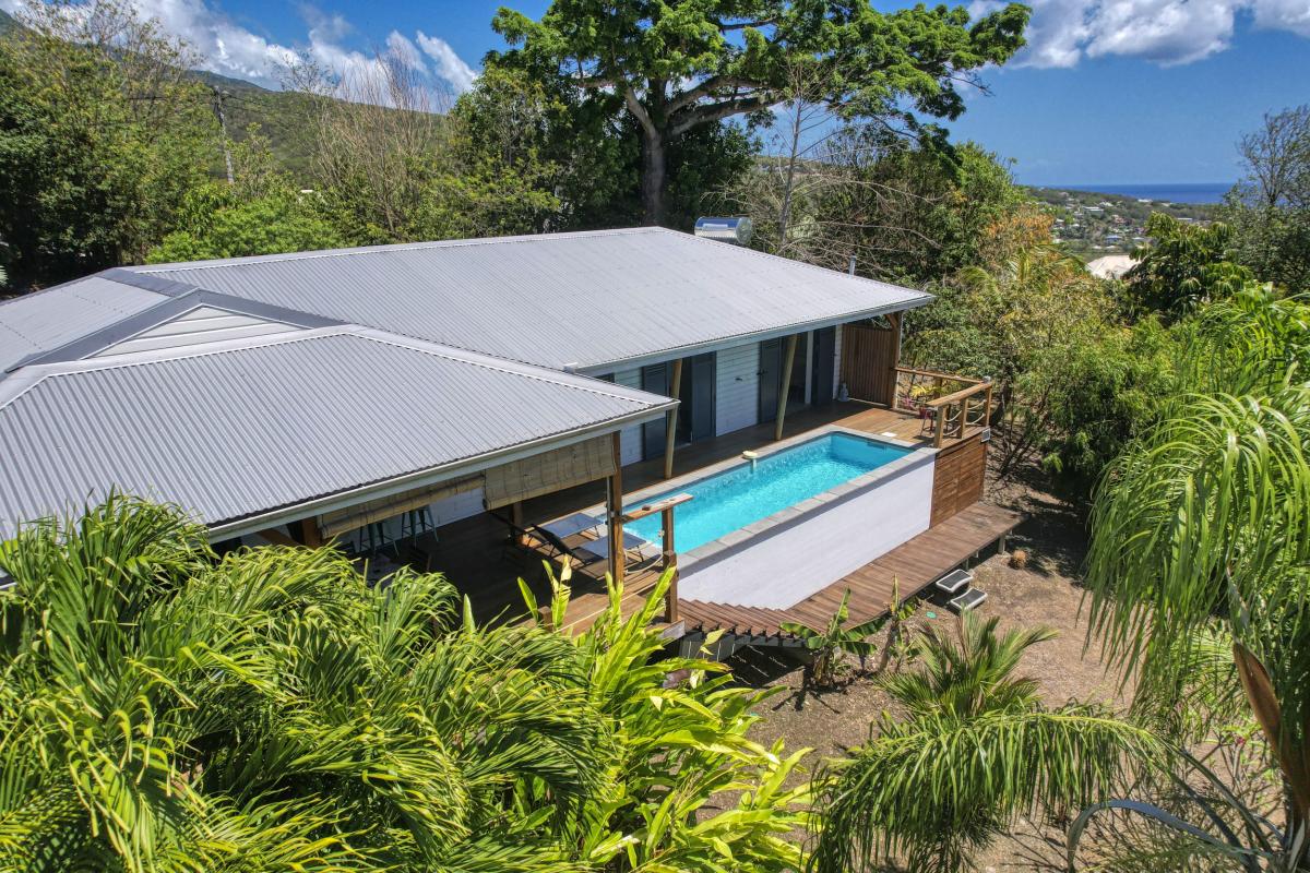 42.Location villa piscine vue mer 3 chambres Deshaies Guadeloupe